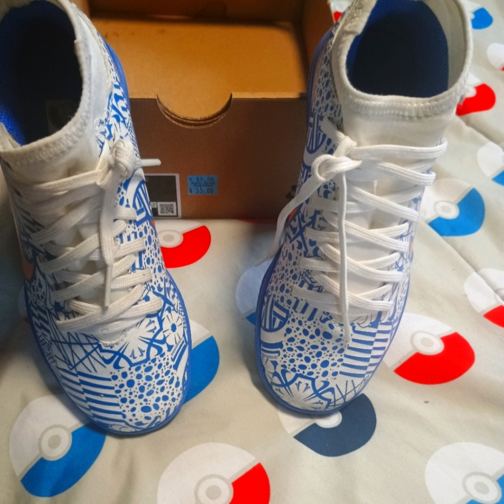 Sz 1 1/2 Boys Jr. Superfly 9 Club. CR7 IC